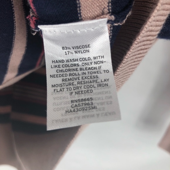 Halogen || Striped crew neck button front cardigan - Picture 5 of 6